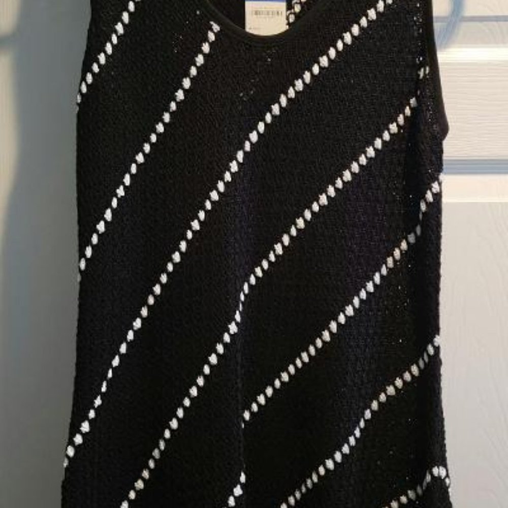 INC Tribe Tunic Top; black/white with chevron design